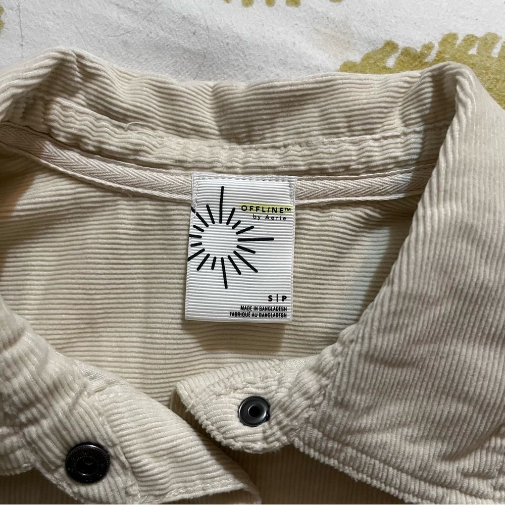 American eagle offline by aerie cream corduroy oversized button down size small - Picture 2 of 4